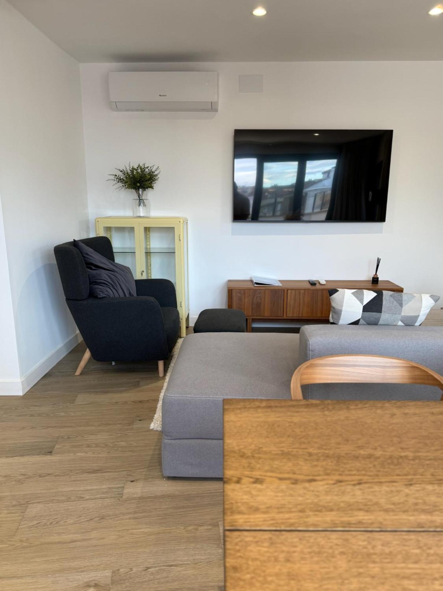 Apartamentos Mlc Ciudad De Linares Linares  Kültér fotó
