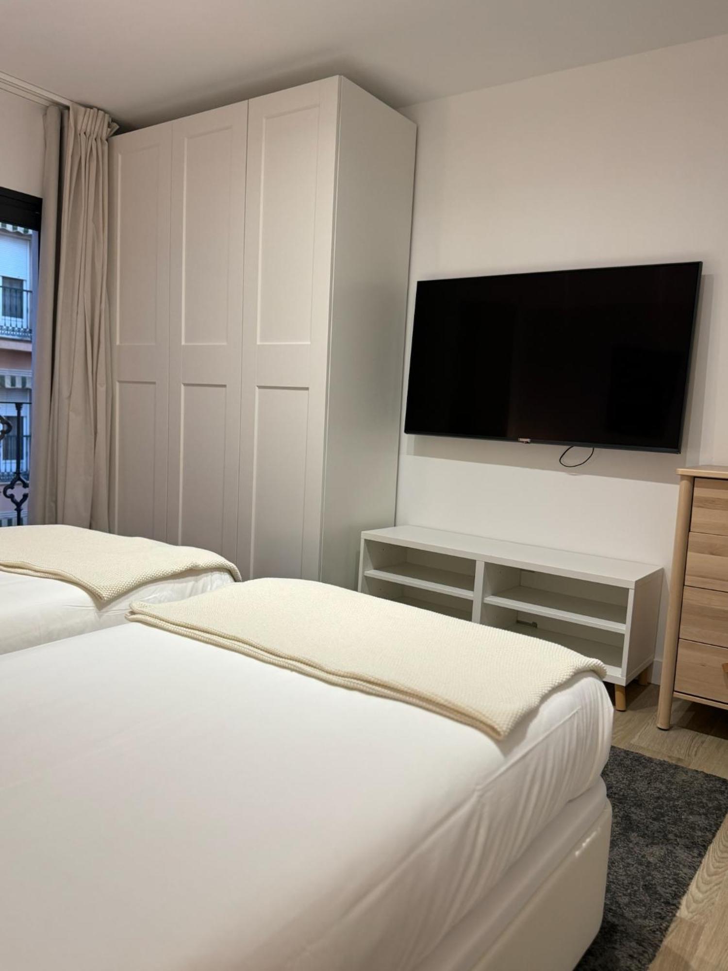 Apartamentos Mlc Ciudad De Linares Linares  Kültér fotó
