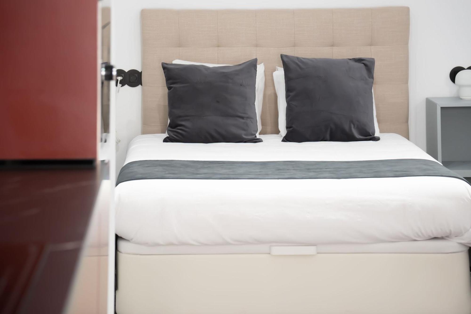 Apartamentos Mlc Ciudad De Linares Linares  Kültér fotó